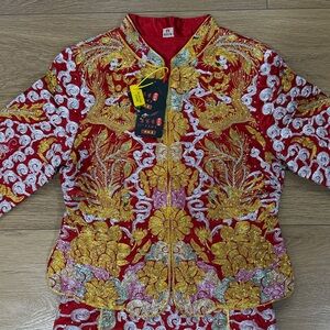 Qun Kwa/Qun Gua Chinese Tea Ceremony wedding dress Size M, fits like XS